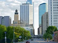 包含明尼苏达森林狼训练开放日，今夜单刀错失引欢呼，欧冠在即，球探报告显示潜力的词条