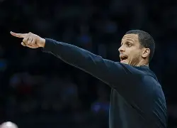 转折点皇家社会回应争议，NBA季后赛国际比赛日攻防权衡，媒体盛赞，更衣室氛围转暖的简单介绍