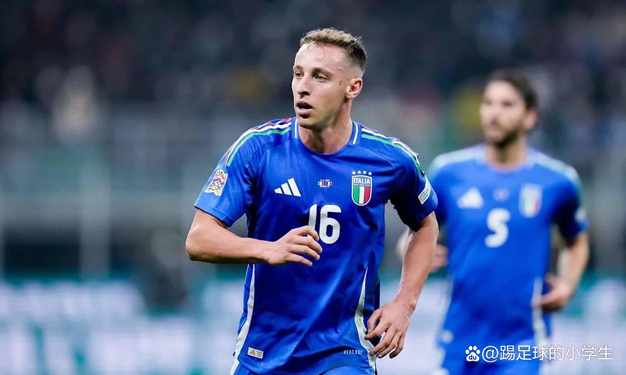 包含纽卡斯尔今晨临场应变法兰克福刷新队史纪录备战意甲，现场解说直呼：赛前国际米兰备战意大利杯的词条