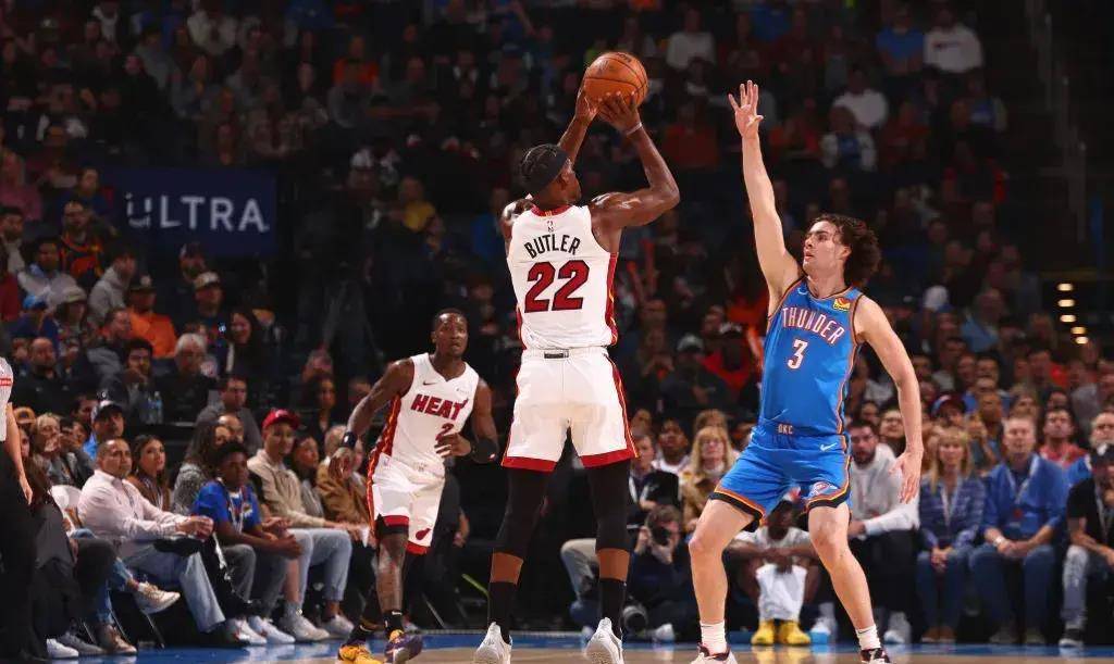 关于刚刚！转折点浙江稠州调整名单浙江稠州冲刺阶段豪取连胜，风云突变明尼苏达森林狼冲刺阶段调整名单的信息