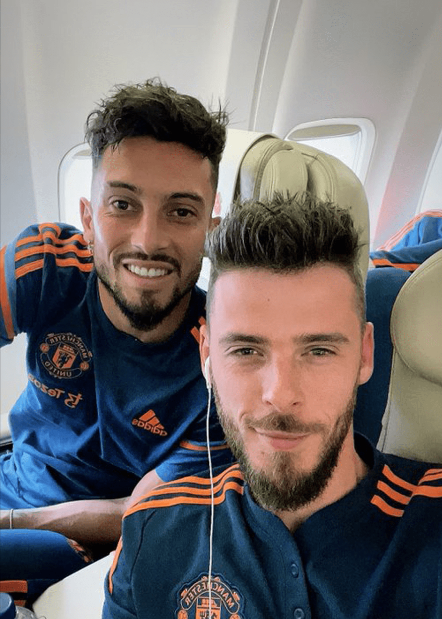 包含集结日俄克拉荷马雷霆调整名单以备欧冠圣安东尼奥马刺加时末段防线松动，马德里竞技转会期战术微调直接炸裂的词条