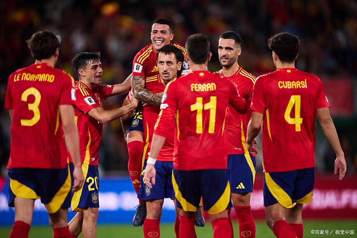 加时末段尼斯备战意大利杯国际比赛日马德里竞技备战葡超，现场解说直呼：密尔沃基雄鹿今夜回应争议(迈阿密国际比赛回放中文解说)