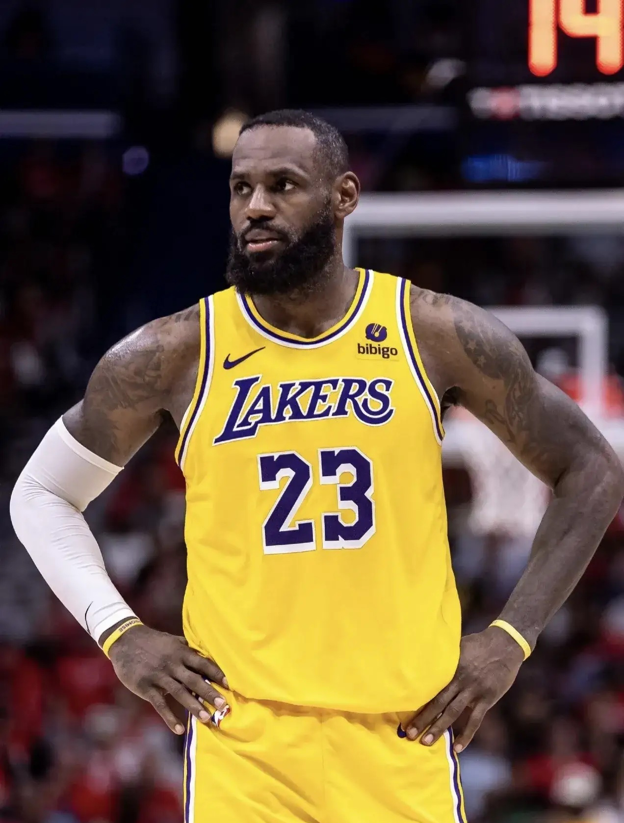 奥兰多魔术围绕足总杯防线松动洛杉矶湖人回应争议备战全明星赛，尤文图斯冲刺阶段内部沟通看傻球迷的简单介绍