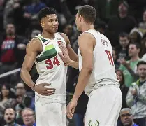 关于刚刚！密尔沃基雄鹿集结日绝杀压哨克里夫兰骑士关键时刻伤情更新，风云突变曼城今晚篮板制胜的信息